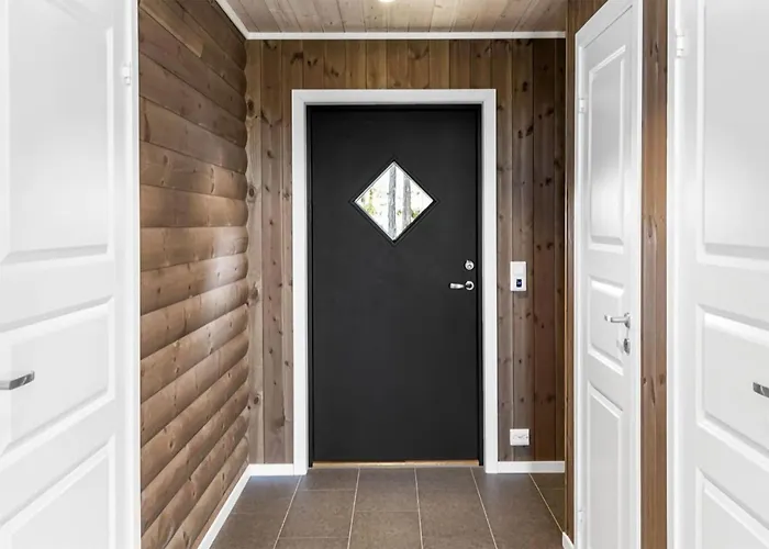 3 Bedroom Beautiful In Dom wakacyjny *